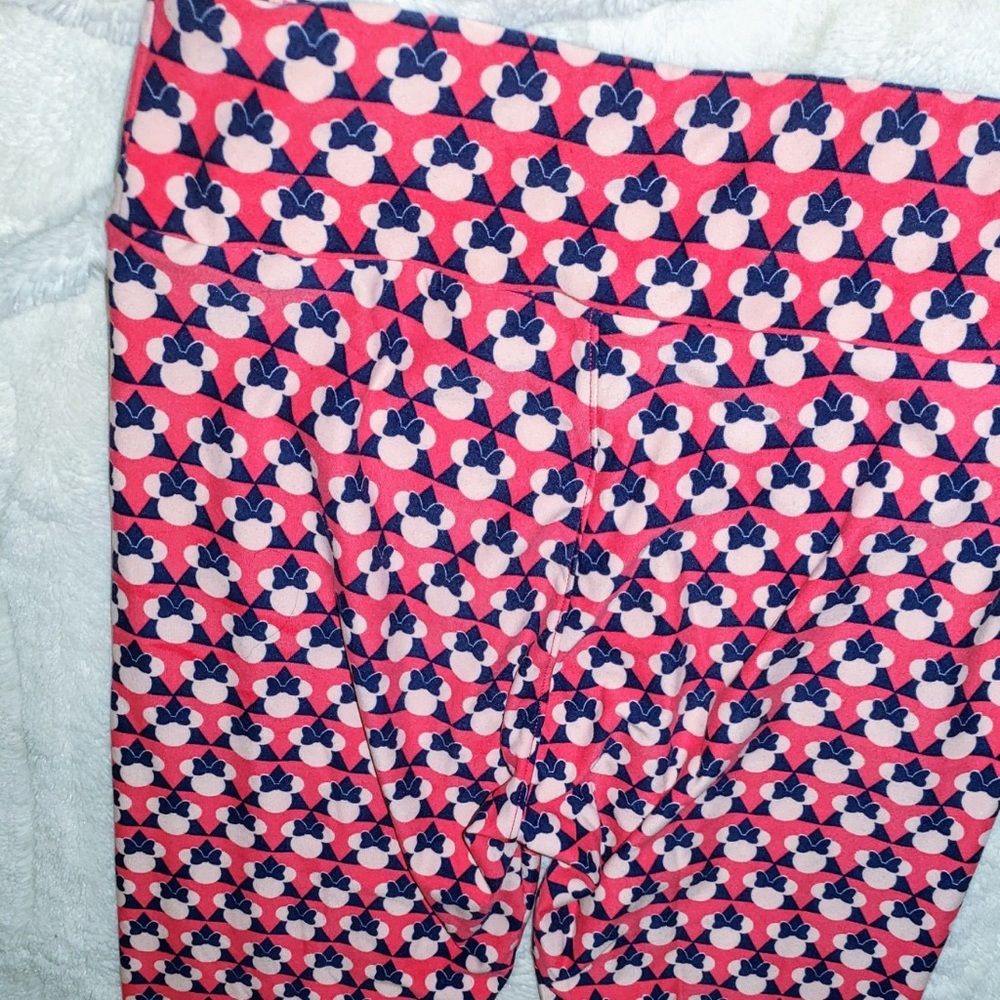 Minnie Mouse lularoe leggings